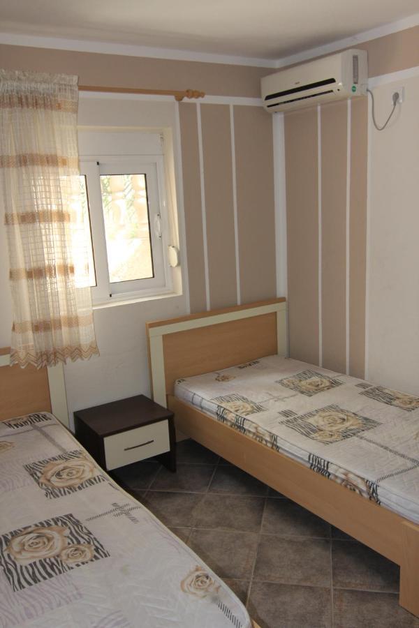 Apartments in villa Viktoria Sutomore Esterno foto